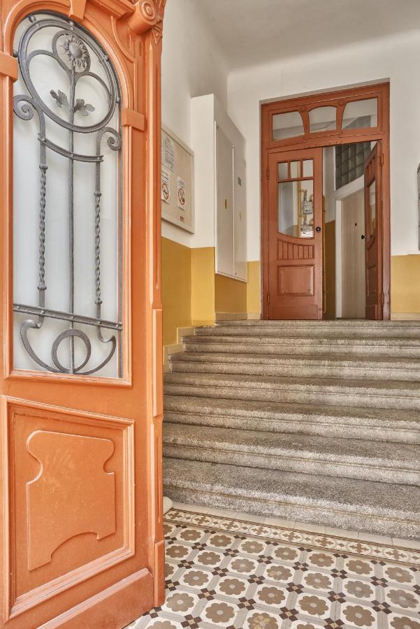 Lyra Apartments Karlovy Vary Exterior photo